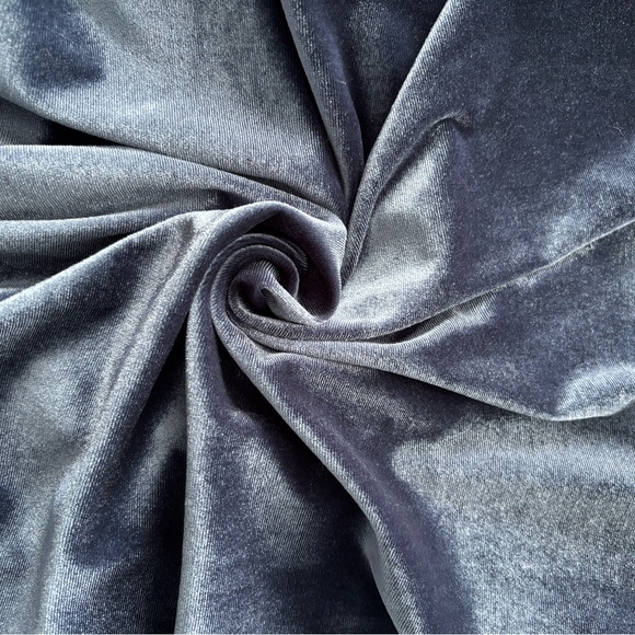 Forever 21 Shimmering Blue Velvet Top - Picture 5 of 5